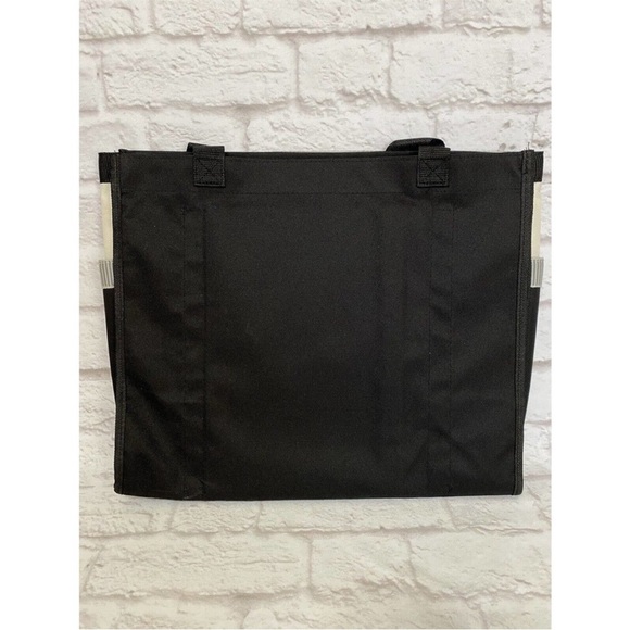 Pampered Chef Tote - Picture 2 of 4